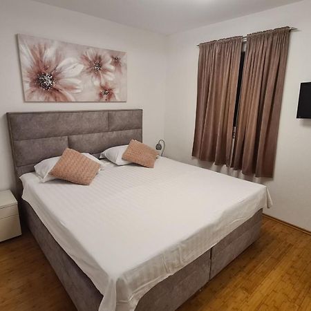 Apartment Fortuna Makarska Exterior foto